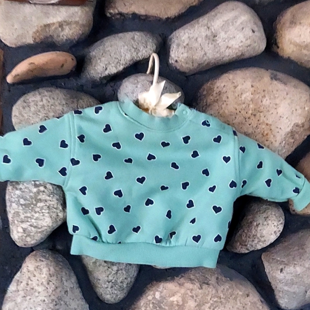 Little girls top